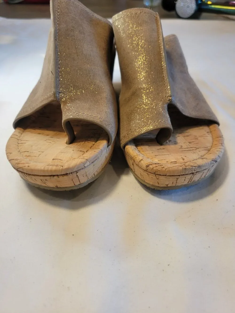 Donald J Pliner Gold Metallic Leather Cork Wedge Sandals Women's 9.5
